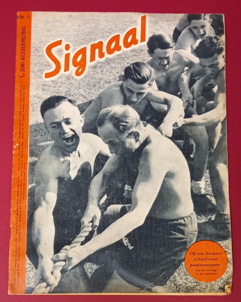 WW2 ORIGINAL GERMAN SIGNAL MAGAZINE