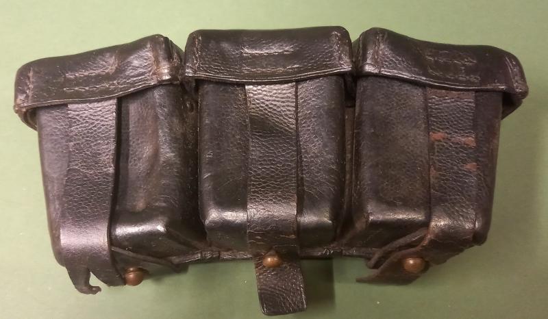 WW2 GERMAN AMMUNITION POUCH