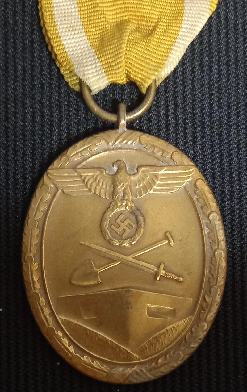 GERMAN WWII WEST WALL  MEDAL