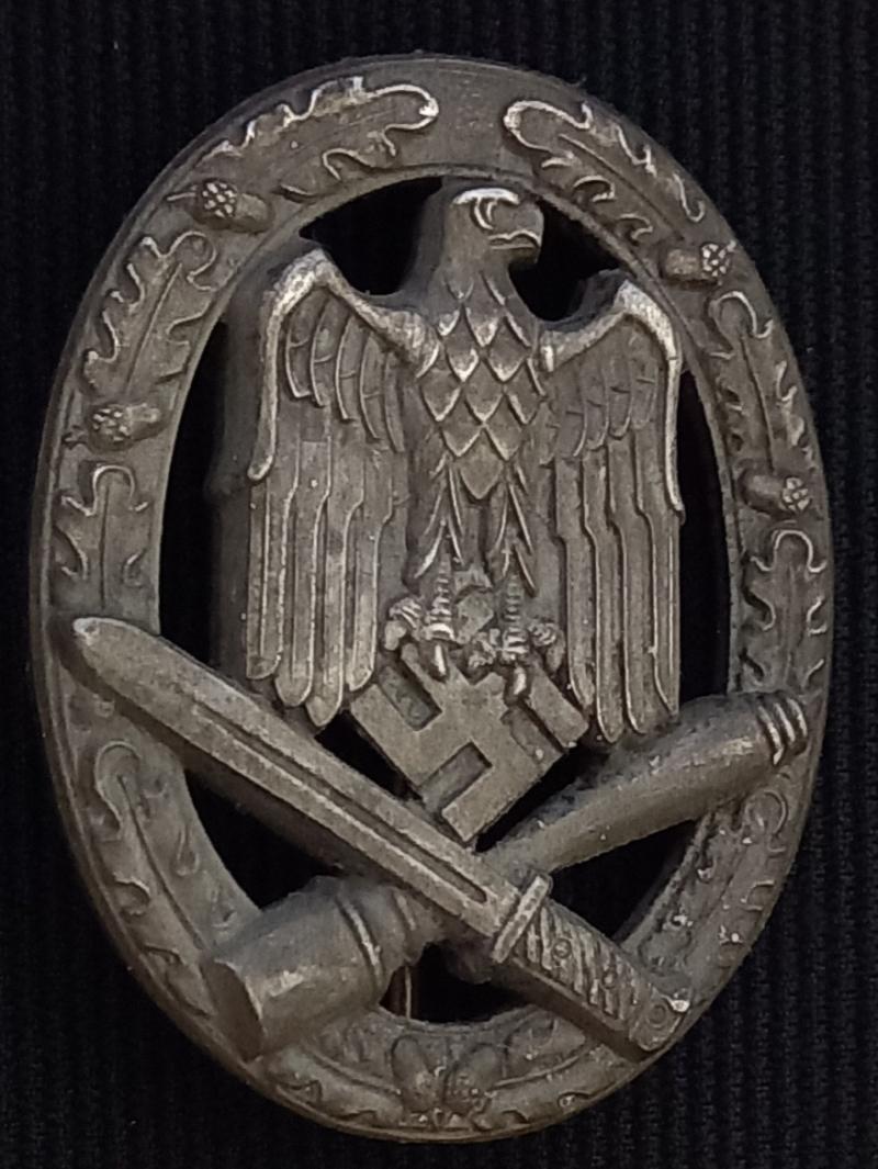 Nazi: German General Assault Badge