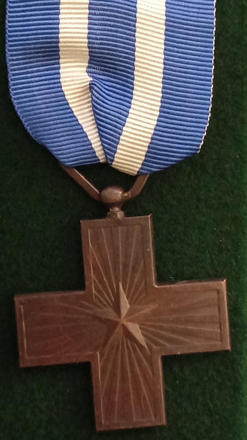 ITALY: WAR MERIT CROSS