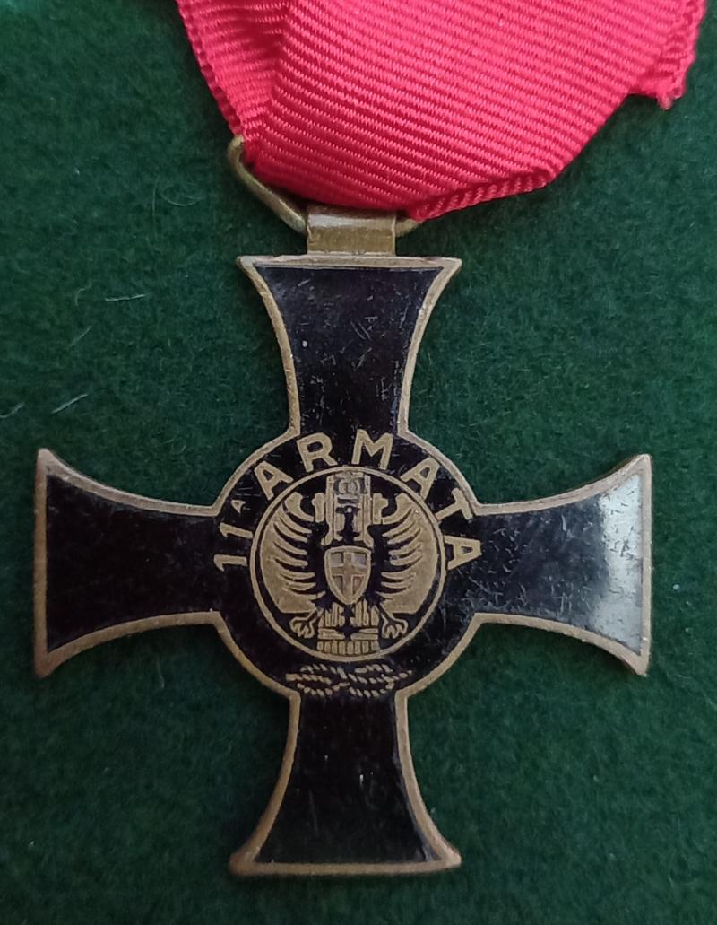 ITALIAN 11TH ARMY COMMEMORATIVE MEDAL