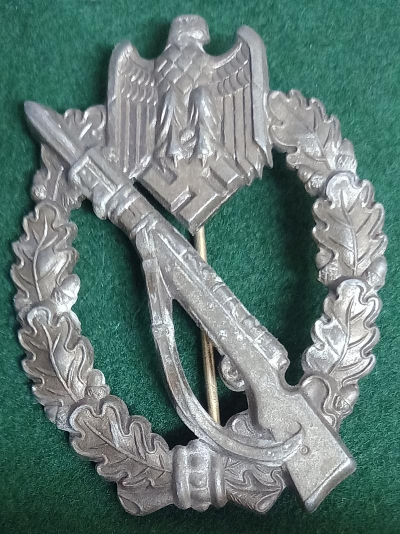 GERMAN WW2  INFANTRY ASSAULT BADGES