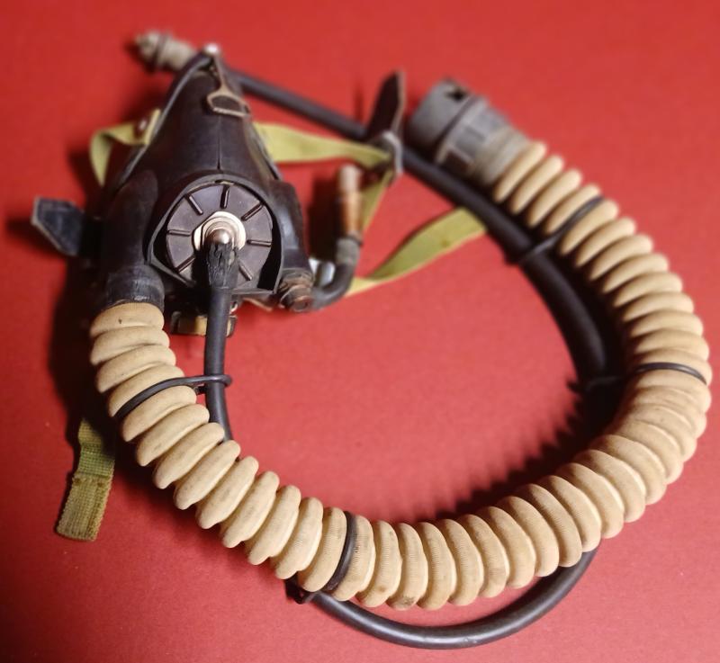 Soviet KM 32 Airforce Pilots  Oxygen Mask.