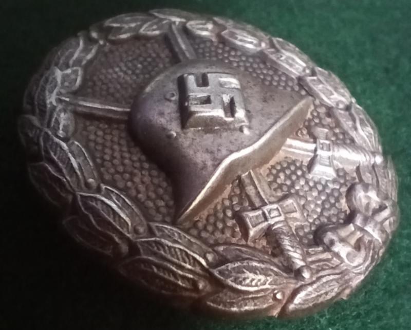 WW2 GERMAN 'SPANISH' WOUND BADGE IN BLACK