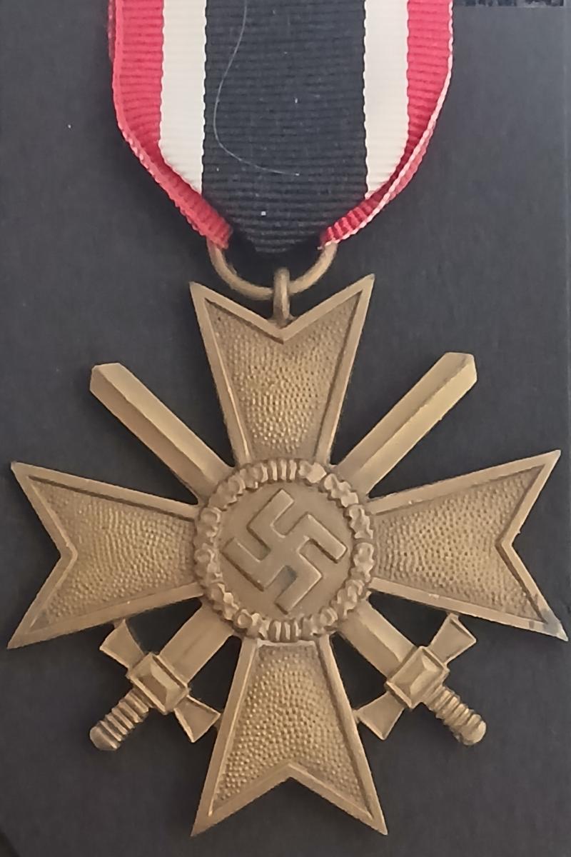WW2 GERMAN WAR MERIT CROSS 2ND CLASS