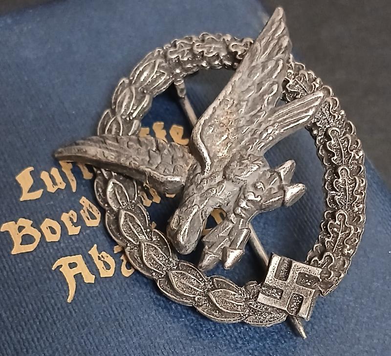 GERMAN WW2 LUFTWAFFE RADIO/GUNNERS BADGE .