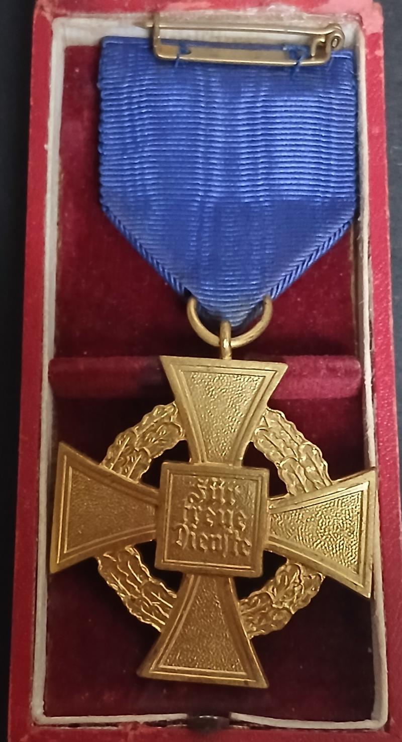 THIRD REICH: CIVIL SERVICE FAITHFUL SERVICE