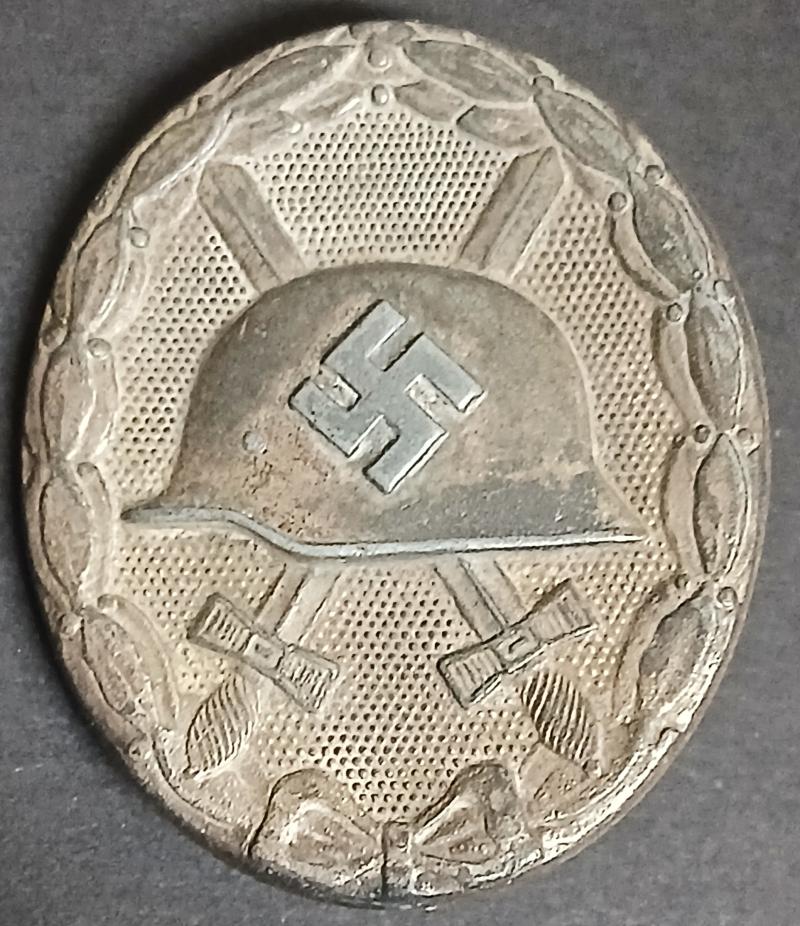 WW2 GERMAN WOUND BADGE SILVER